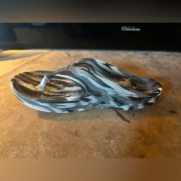 Telic Energy Flip Flop - Picture 2 of 4